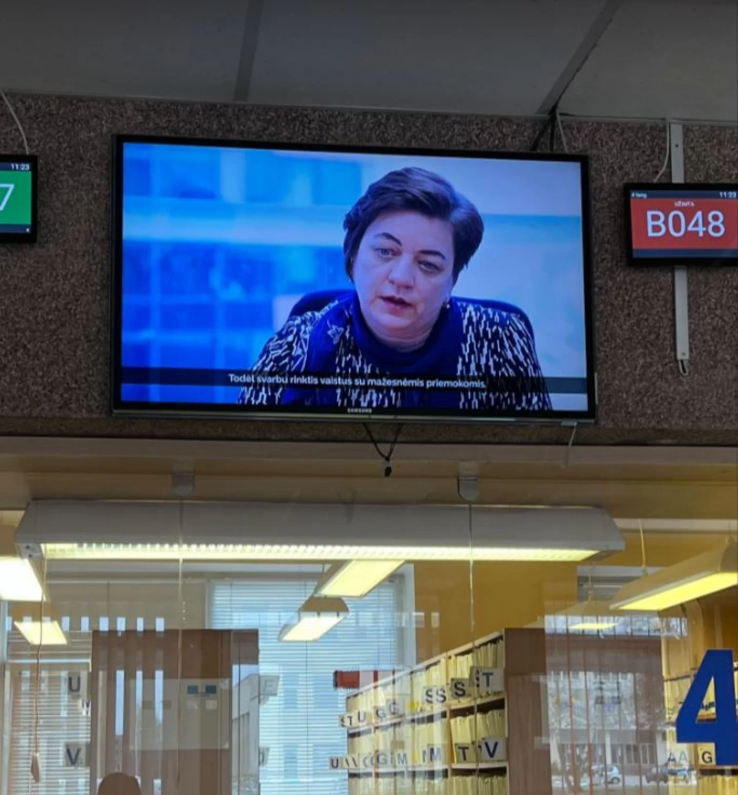 Reklaminiai ekranai VŠĮ Alytaus poliklinikoje