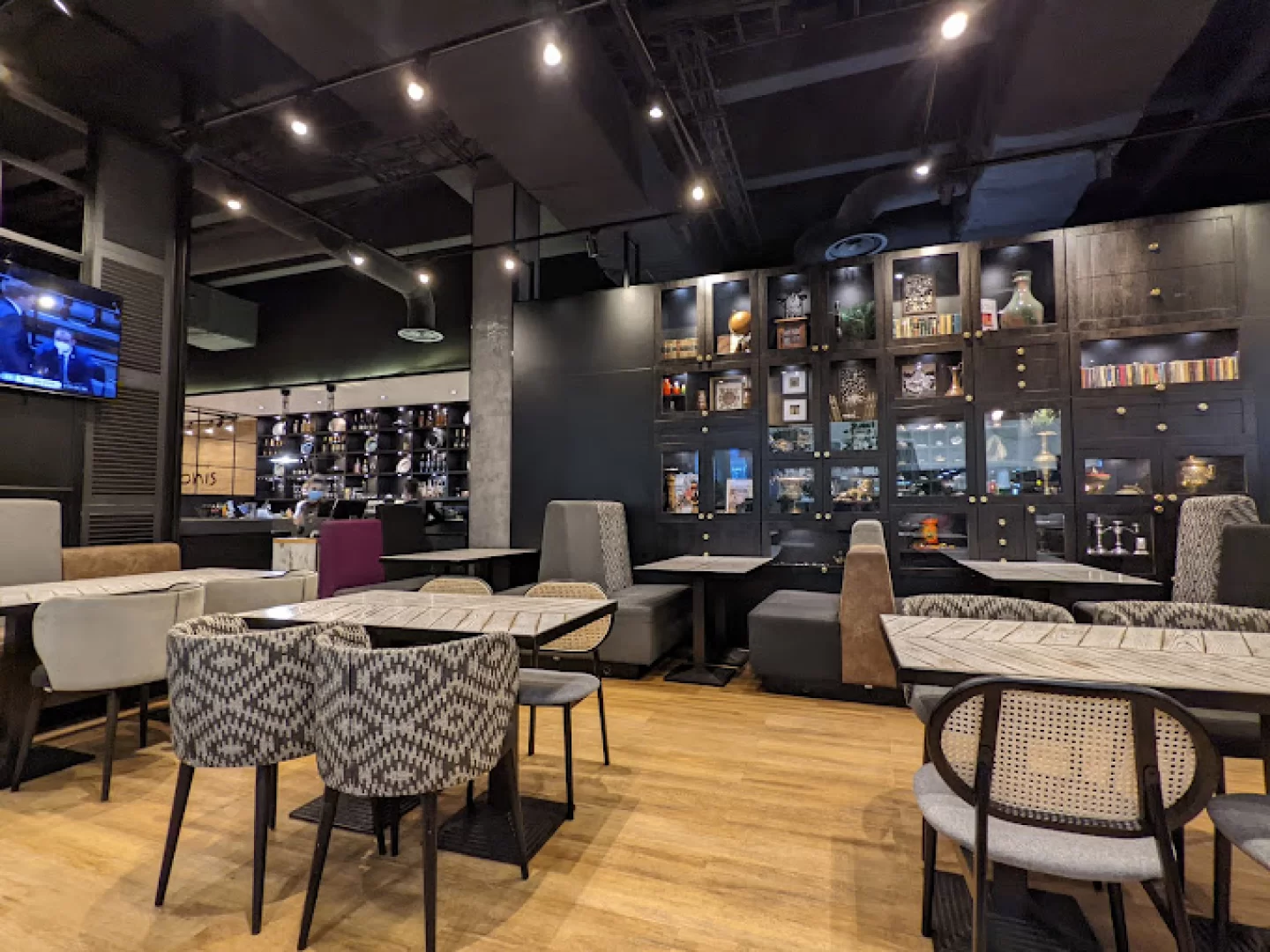 Skonis PLC MEGA reklaminiai ekranai