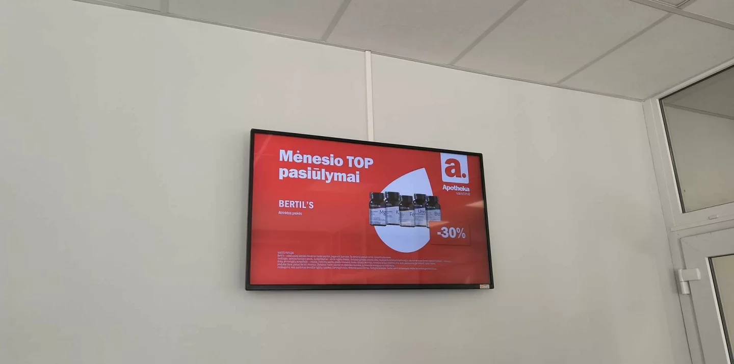 Reklaminis ekranas, VŠĮ Vilniaus centro poliklinikoje, Senamiesčio filiale