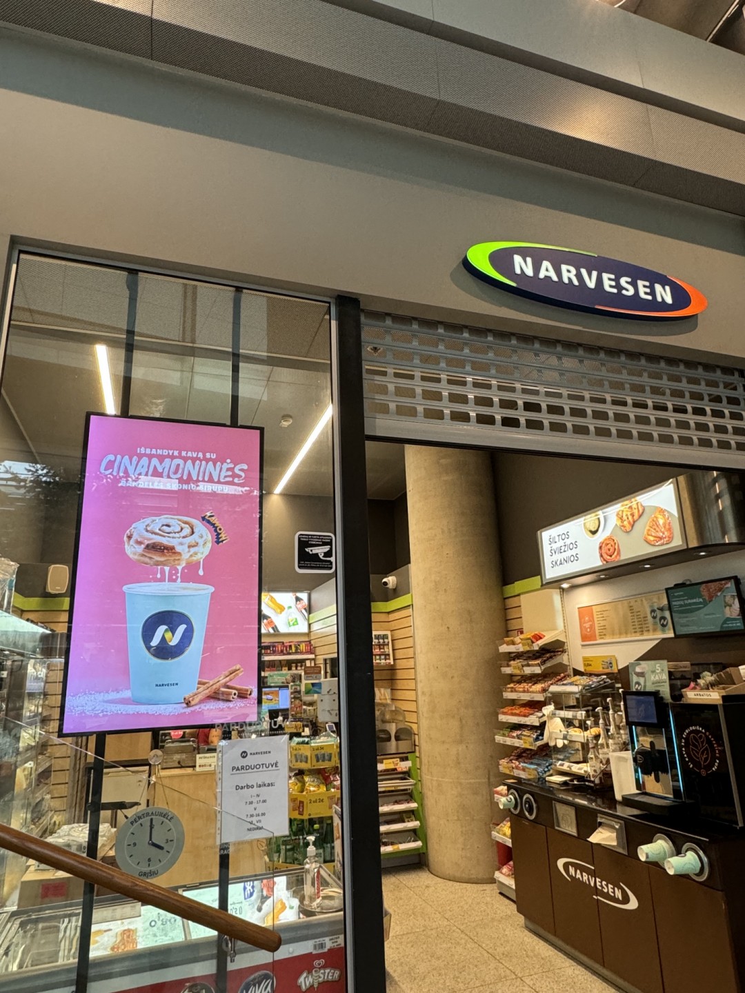 Narvesen LCD ekranas - Kudirkos aikštė (K200)