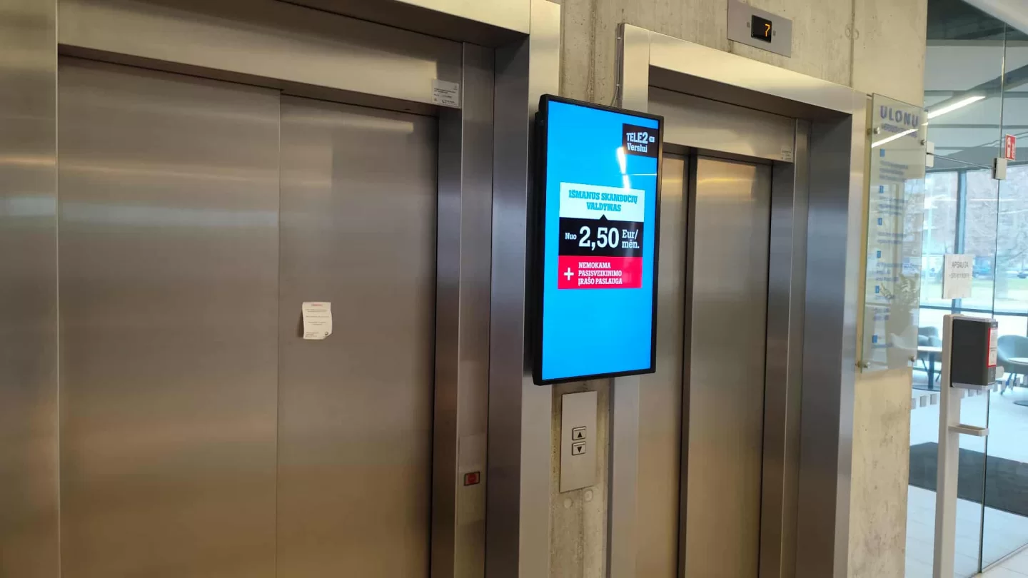 Reklaminis ekranas Ulonų verslo centre