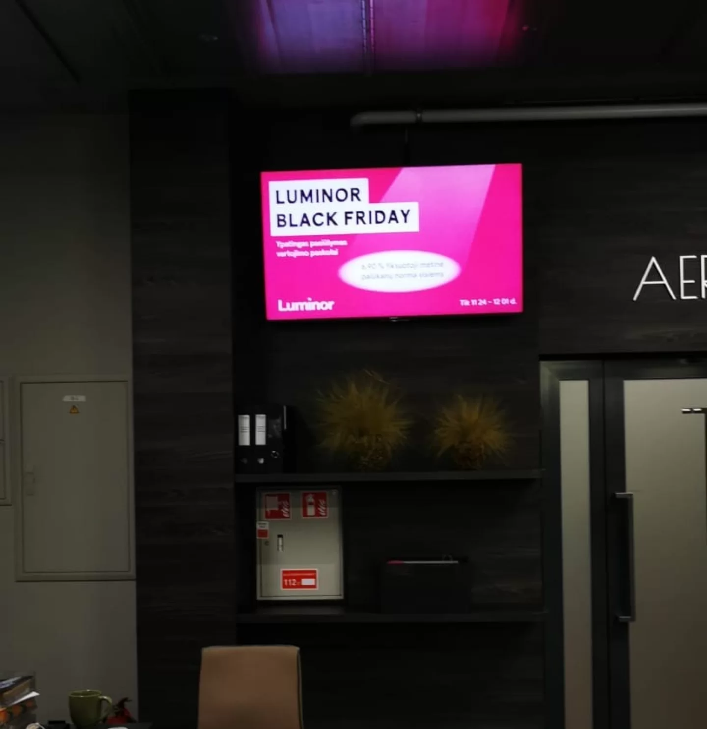 Fitus reklaminiai ekranai