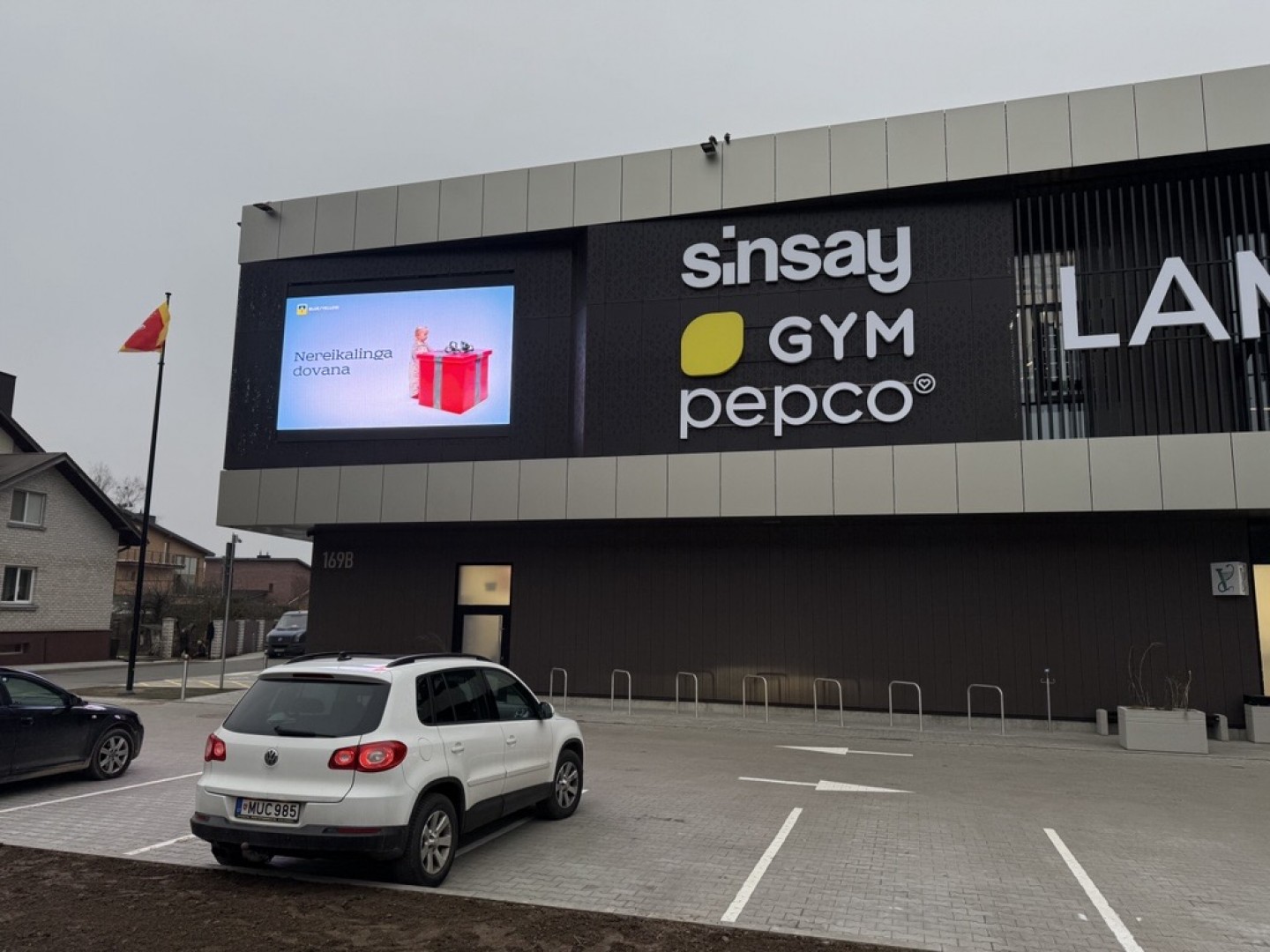 Reklaminis LED lauko ekranas Kaune, Raudondvario pl. 169B