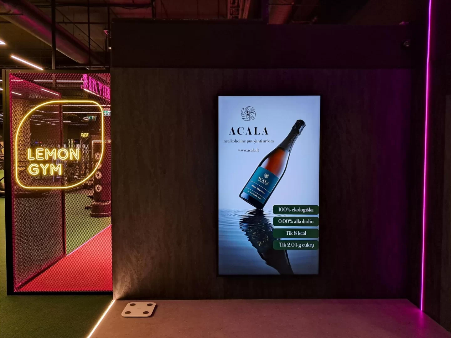 Lemon Gym Pikas reklaminiai ekranai (tik vertikalūs ekranai)