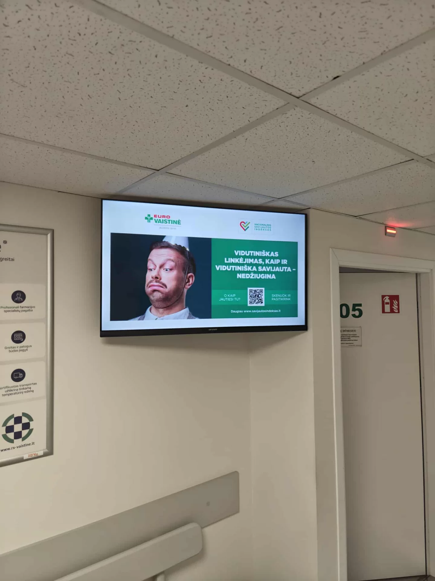Reklaminiai ekranai VŠĮ Šiaulių Dainų pirminės sveikatos priežiūros centre