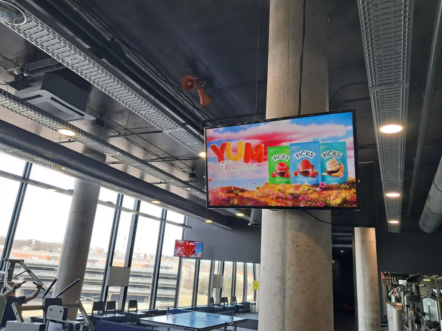 Lemon Gym Žalgirio arena reklaminiai ekranai
