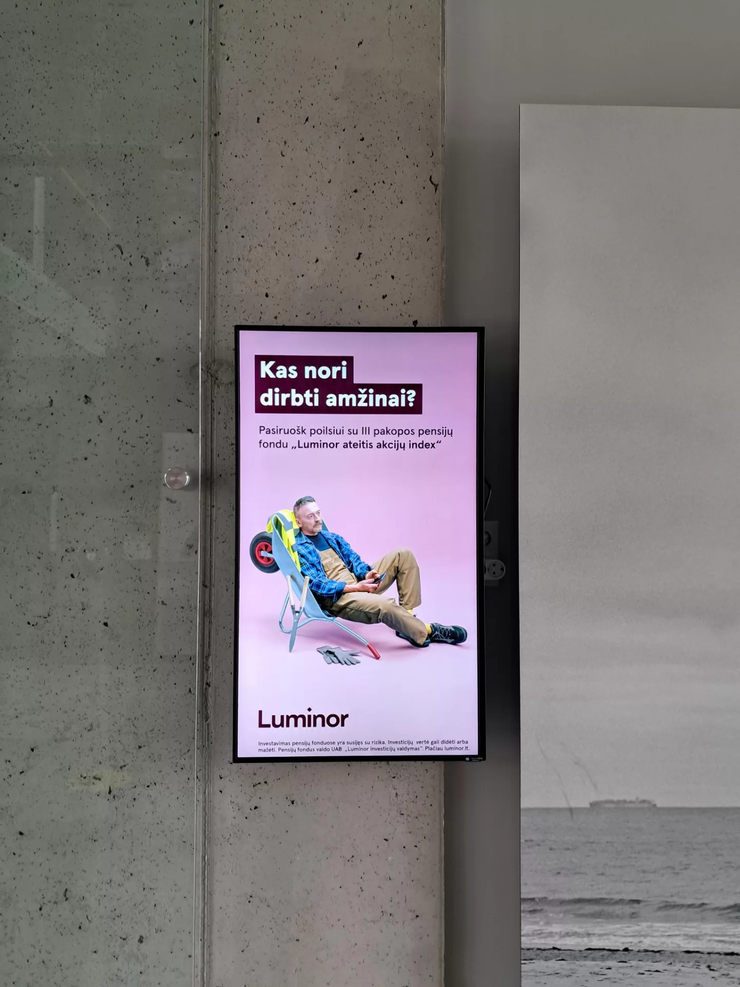 Reklaminiai ekranai Kauno Doko verslo centre