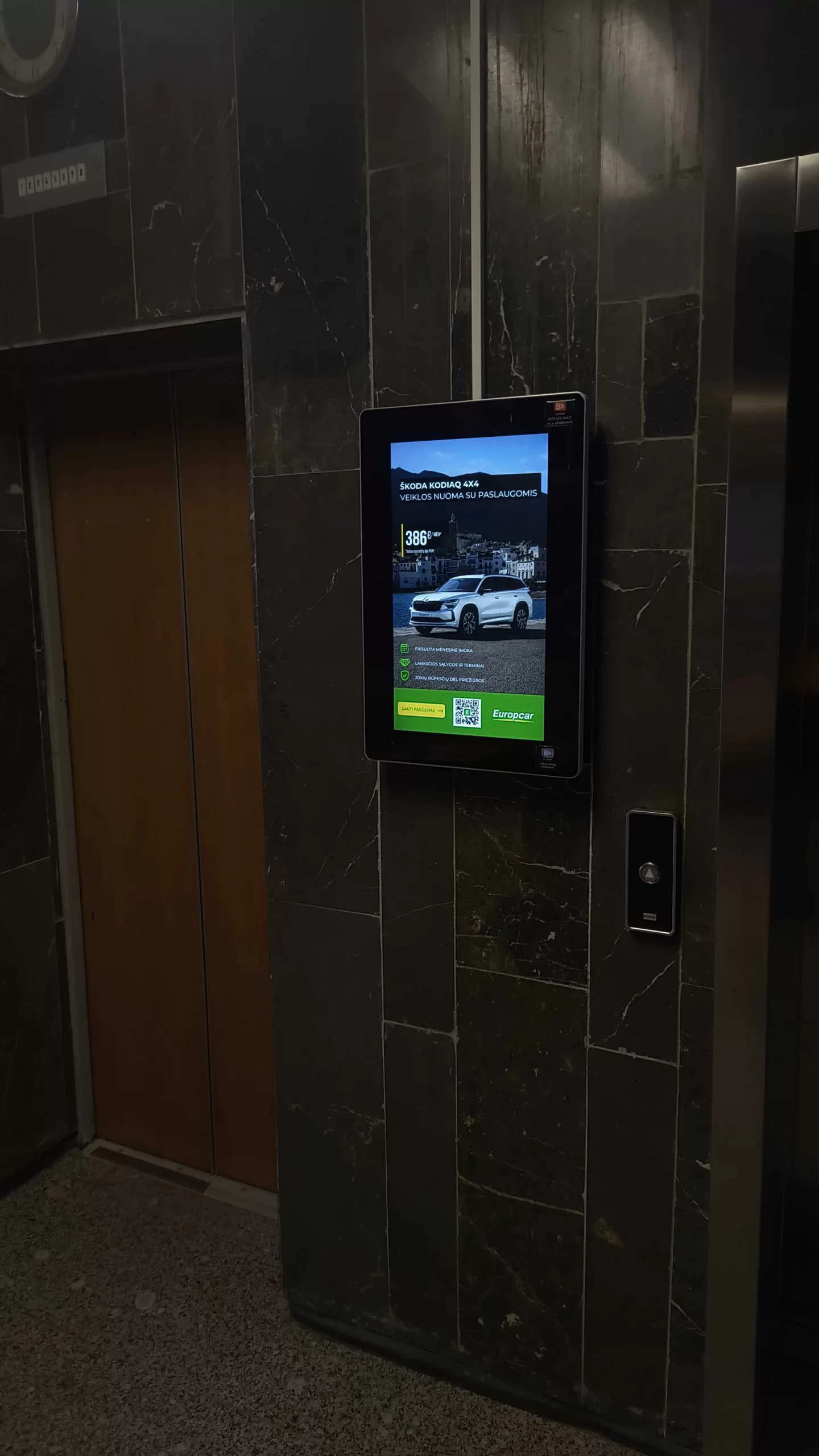 Reklaminis ekranas Lietuvos kooperatyvų sąjungoje