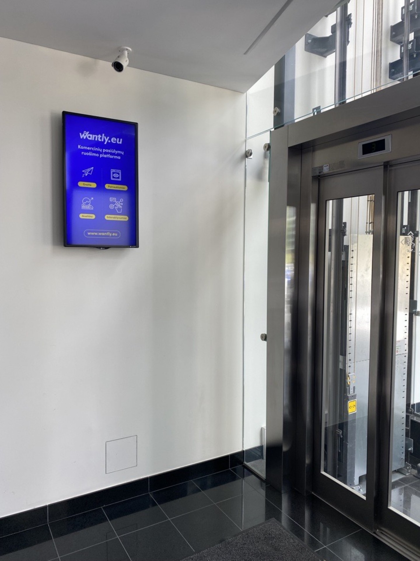 Reklaminis ekranas Baršausko 66 verslo centre