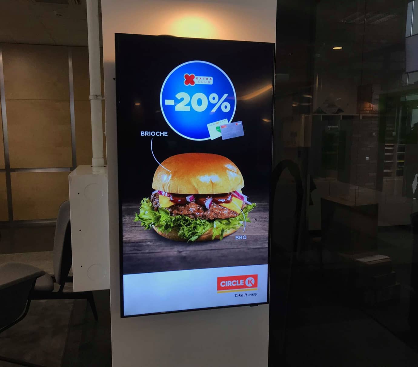 Reklaminiai ekranai Beta verslo centre (Simbiocity)