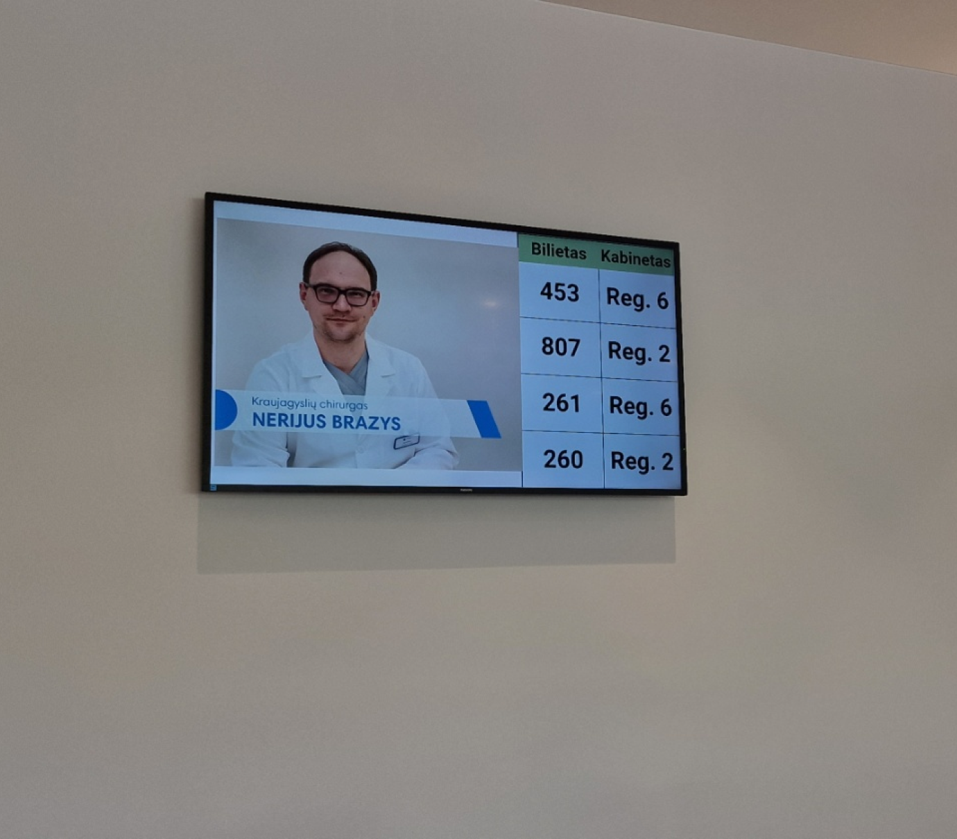 Panevėžio Affidea klinikos ekranai