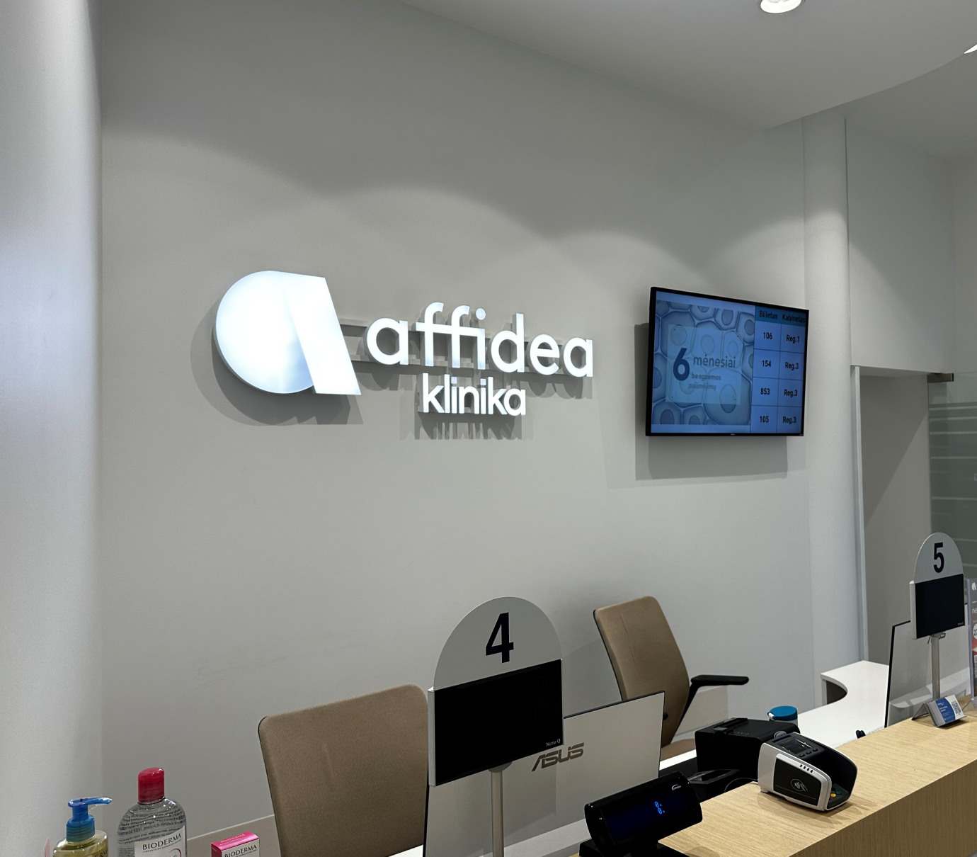 Vilniaus Affidea klinikos ekranai