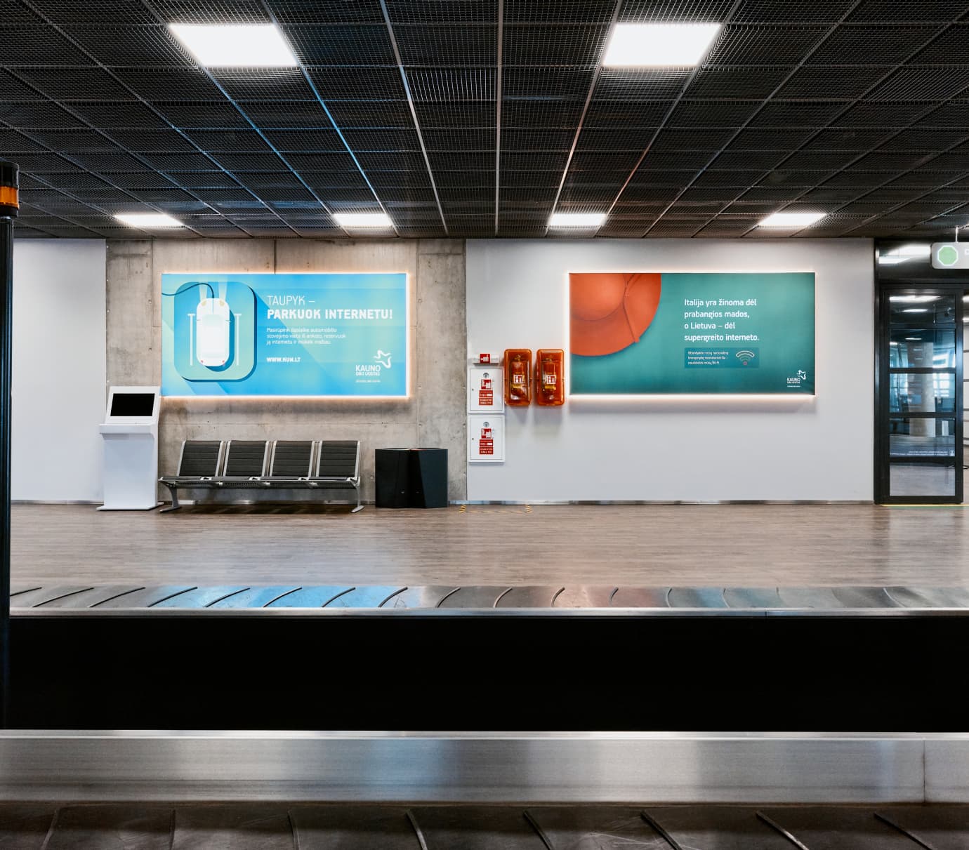 Tekstilinė šviesdėžė K-LB-03-12 (Bagažo atsiėmimo salė)