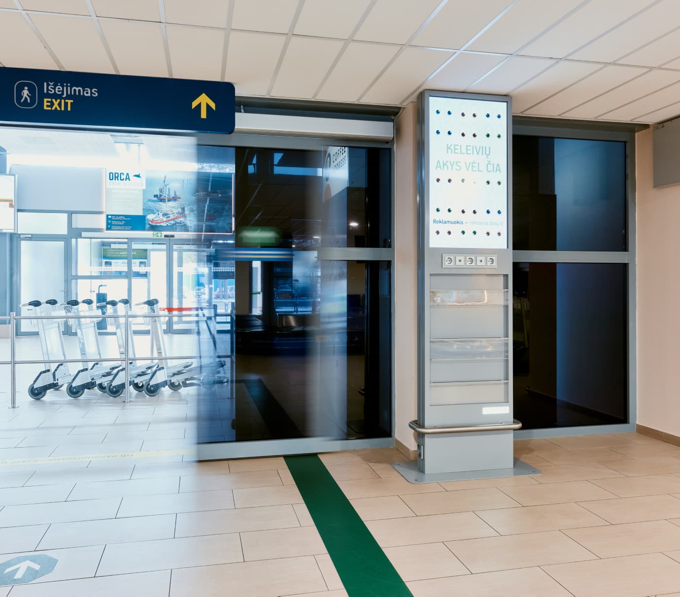 5 pilonų komplektas - P-DF-LC-01; P-DF-LC-03; P-DF-LC-05;  P-DF-LC-07; P-DF-LC-09 (Išvykimo ir atvykimo terminalas)