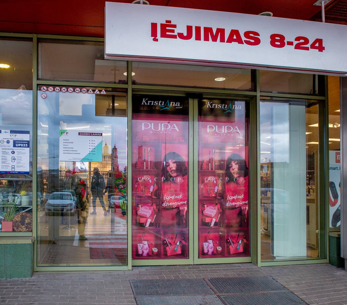 1 aukšto slankiojančios durys ŽALIAS TILTAS