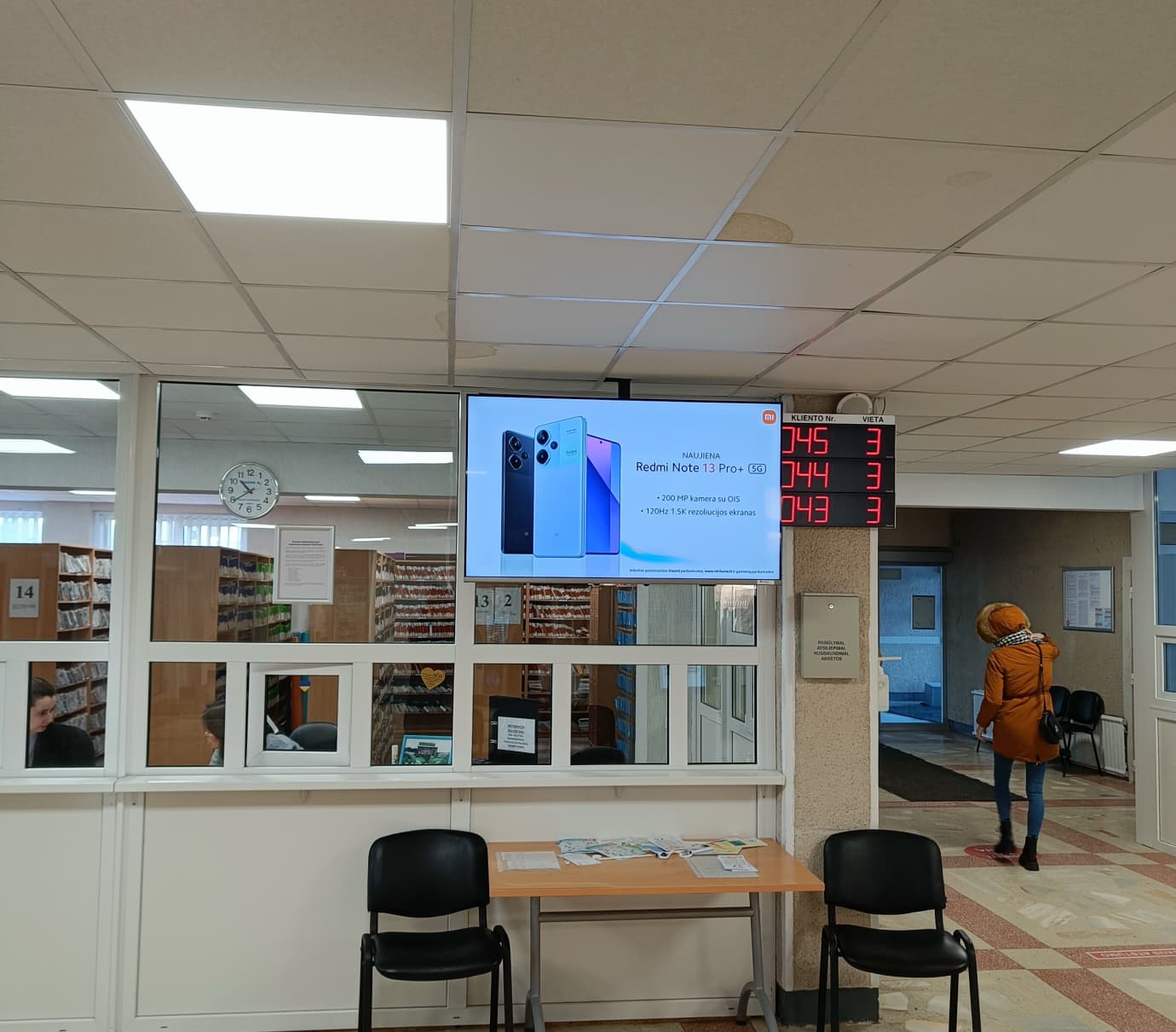 Reklaminiai ekranai Utenos pirminės sveikatos priežiūros centre