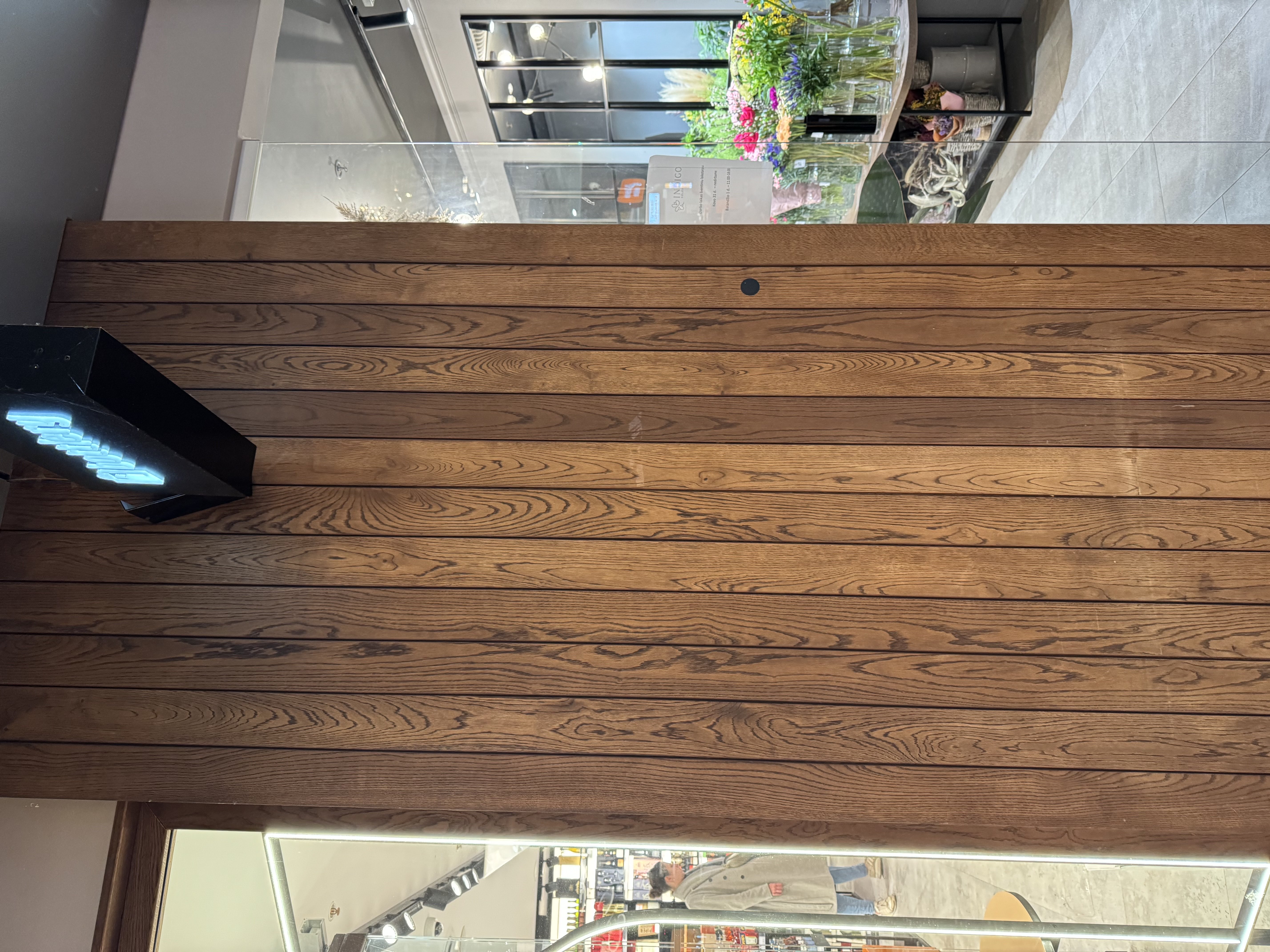 Reklaminė plokštuma ant sienos (-1 aukšto zona)