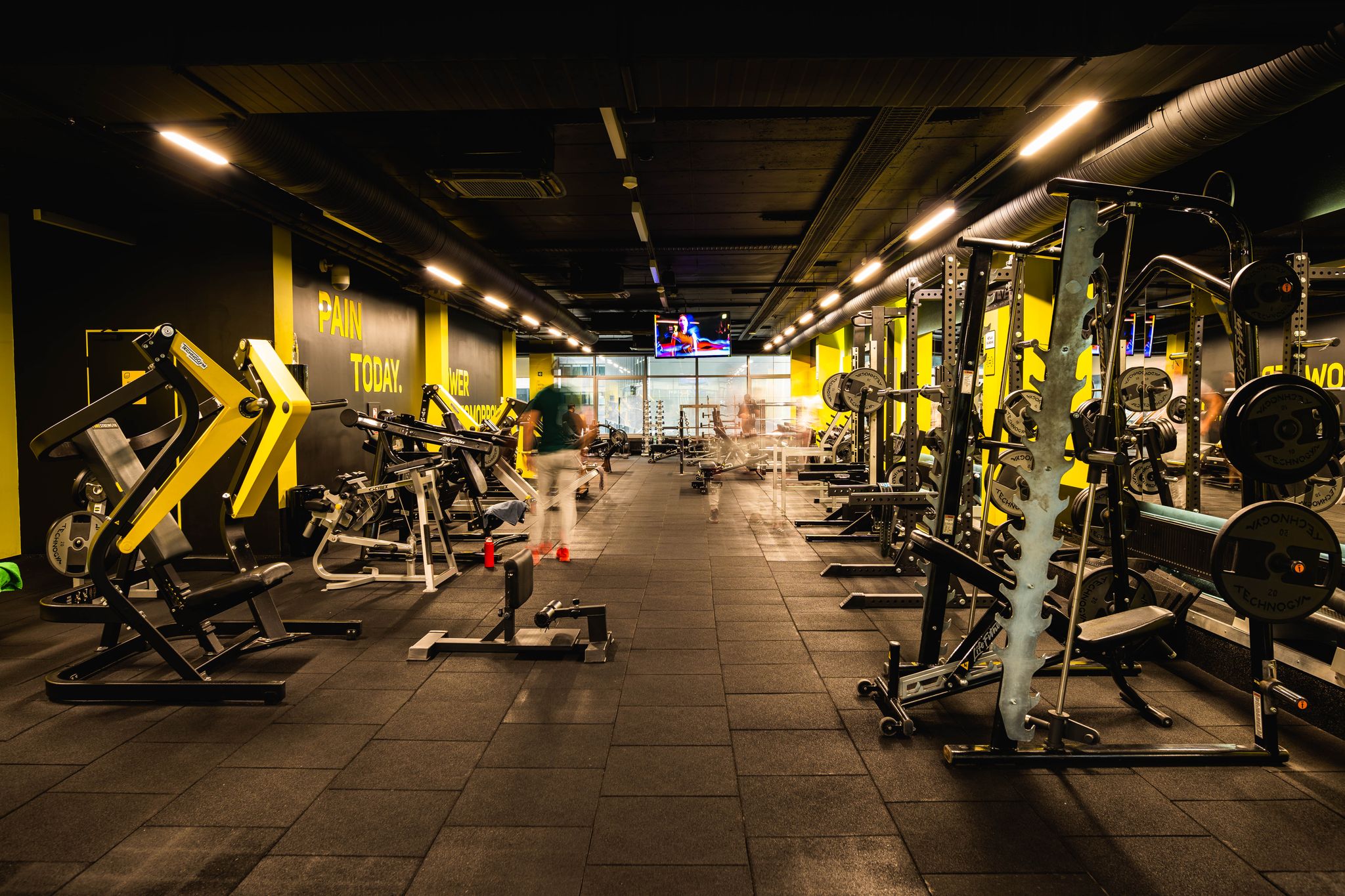 Lemon Gym Perkūnkiemis reklaminiai ekranai (yra ir vertikalus)