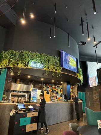 Charlie Pizza PPC BIG2 reklaminiai ekranai