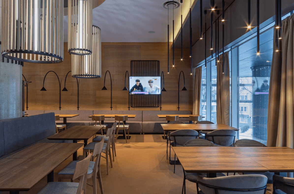 Čili Pizza Vingis reklaminiai ekranai