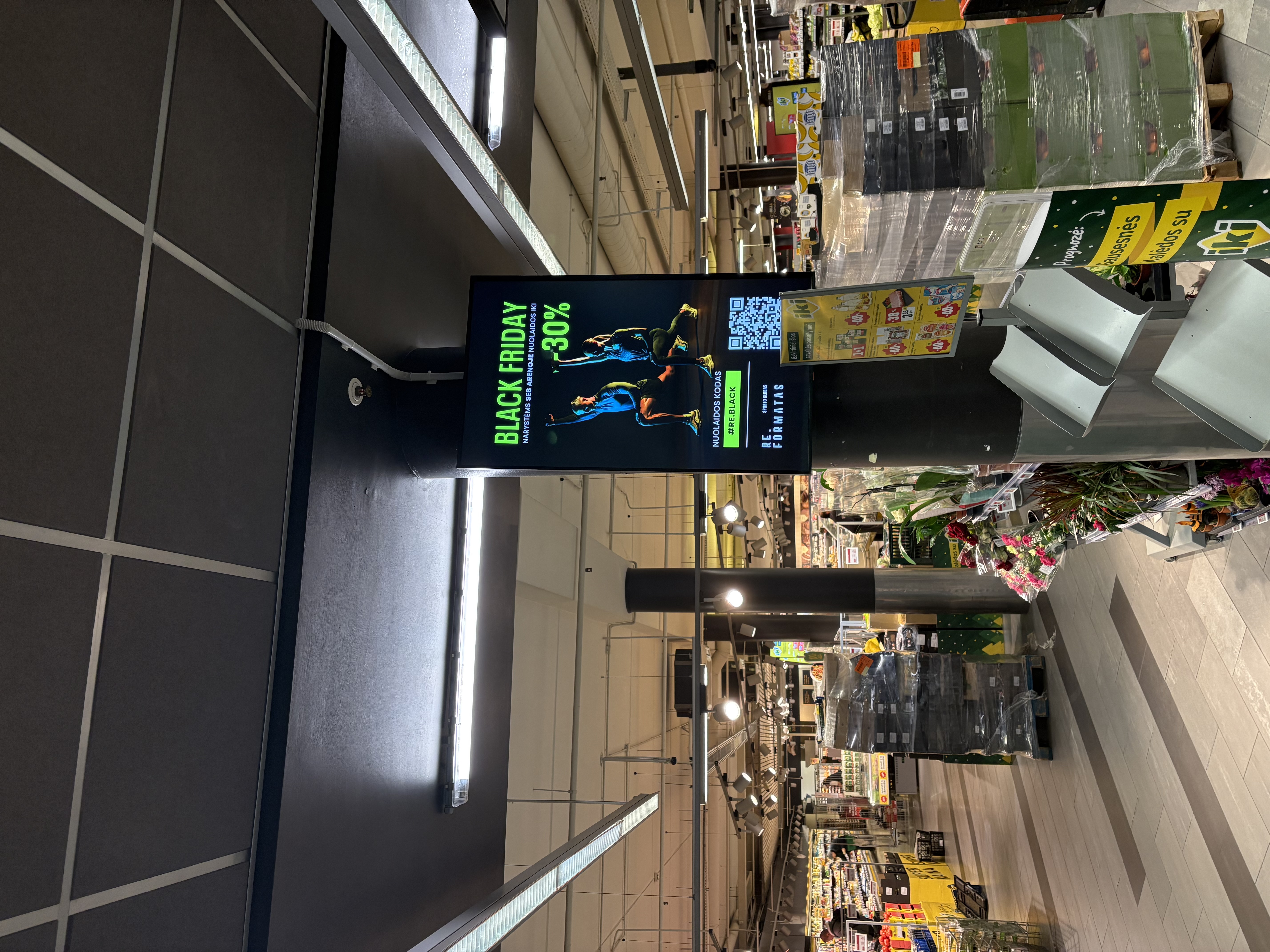 IKI EXPRESS - VIVULSKIO (yra ir į lauką nukreiptas ekranas)