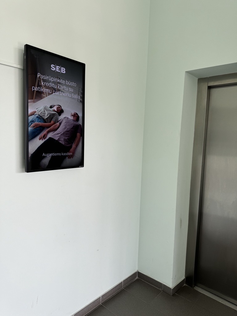 Reklaminis ekranas Baltijos verslo centre