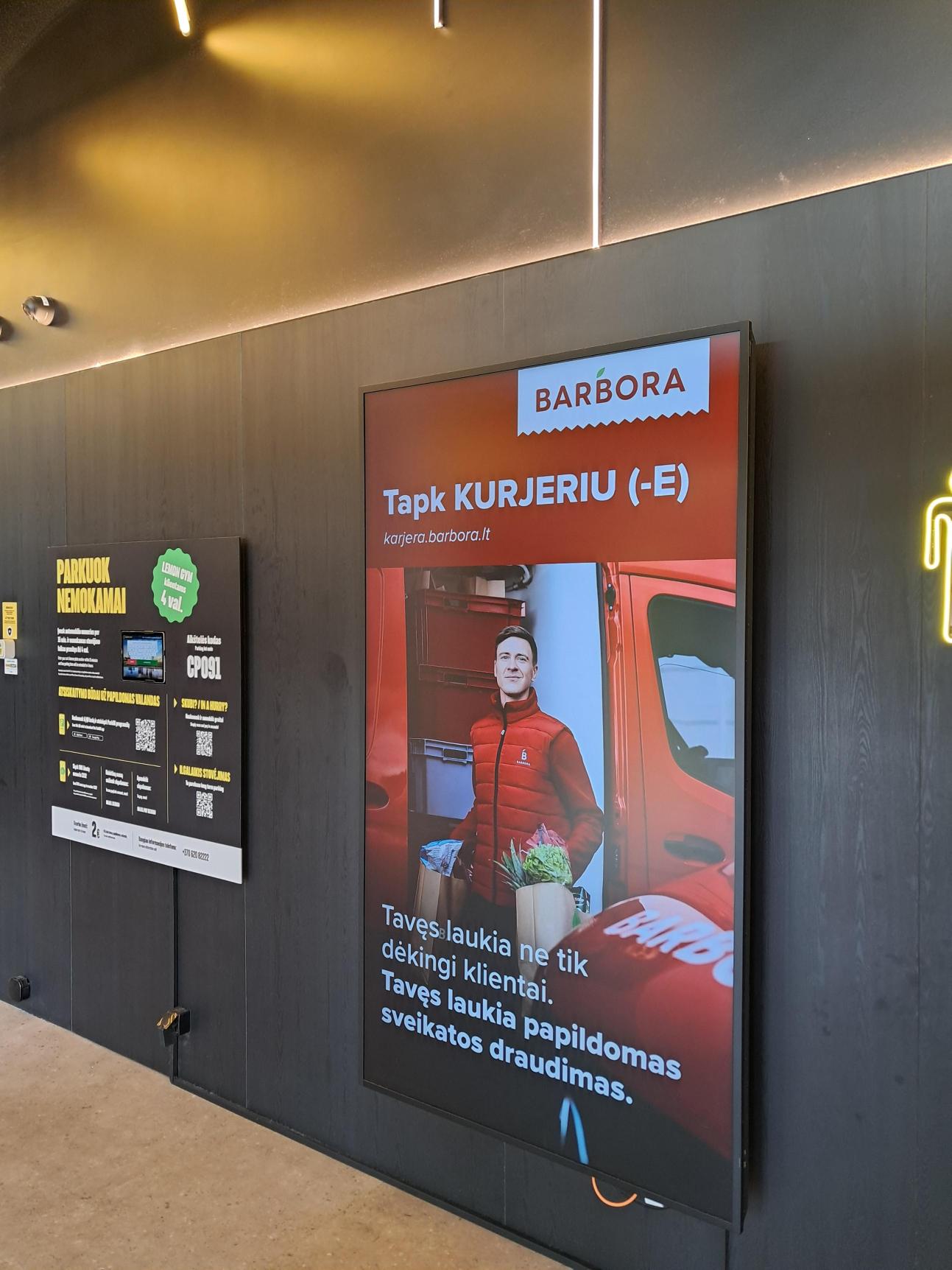 Lemon Gym Asanavičiūtės reklaminiai ekranai (tik vertikalūs)