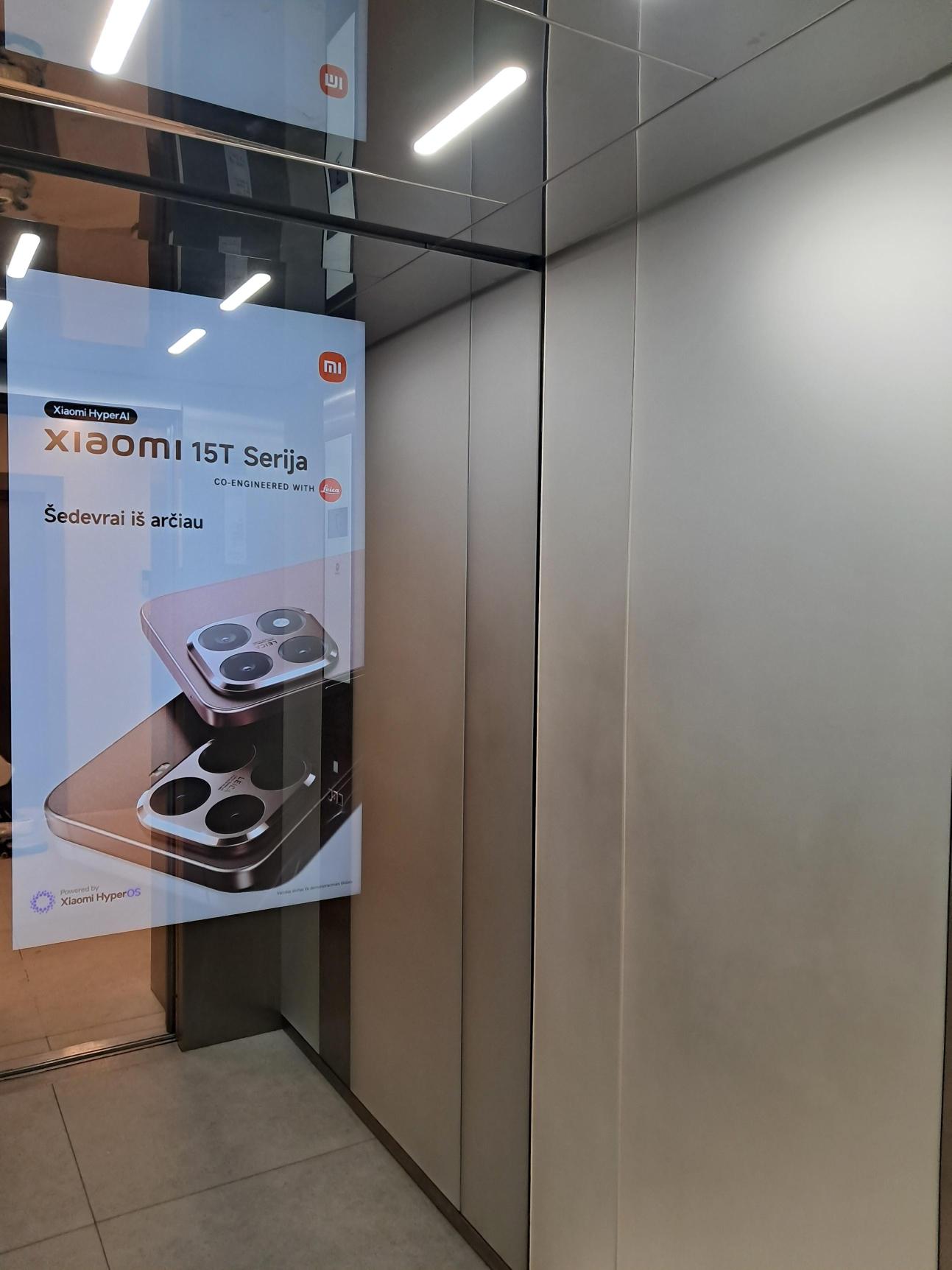 Reklaminiai ekranai FLOW verslo centre