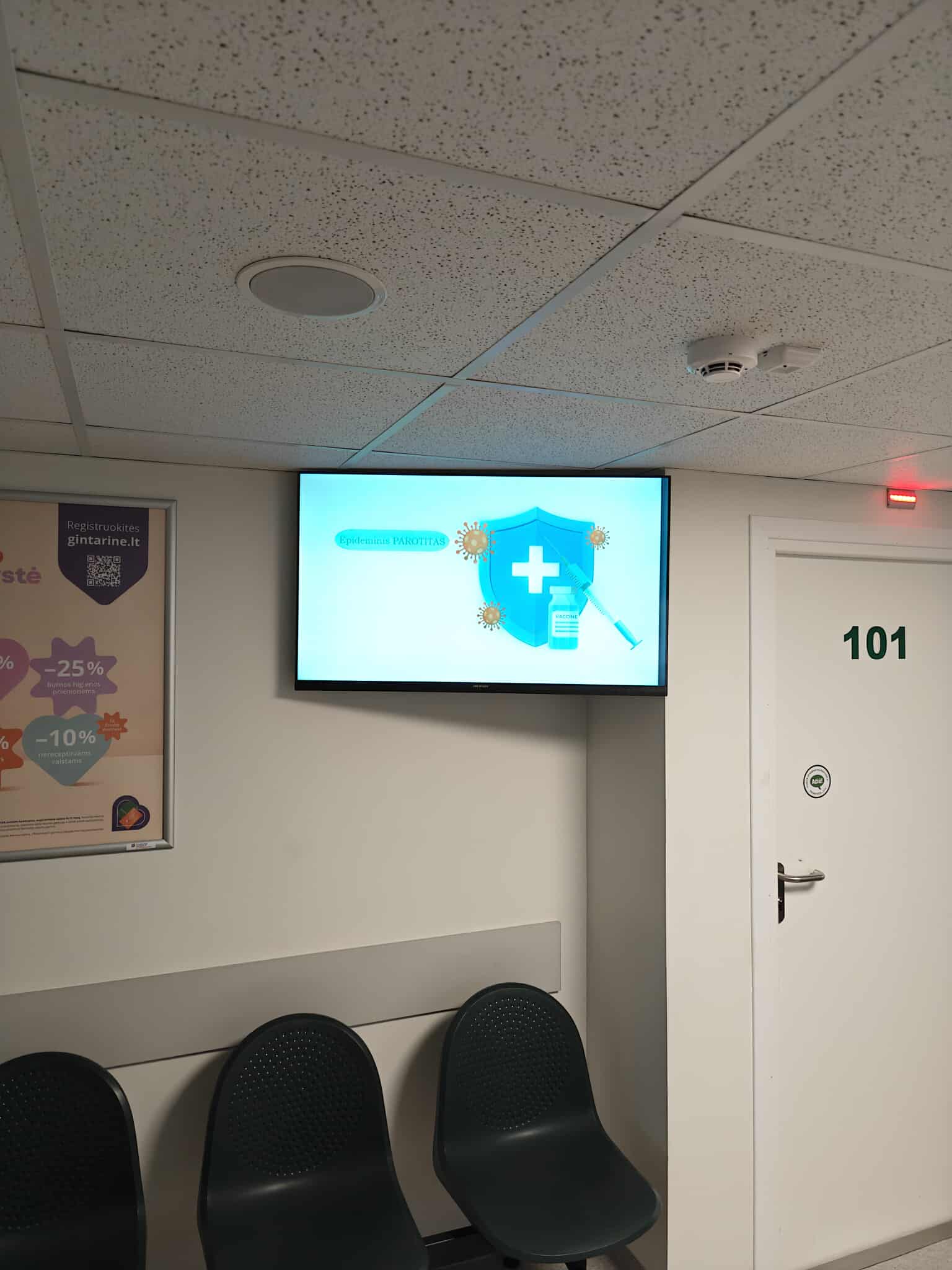 Reklaminiai ekranai VŠĮ Šiaulių Dainų pirminės sveikatos priežiūros centre