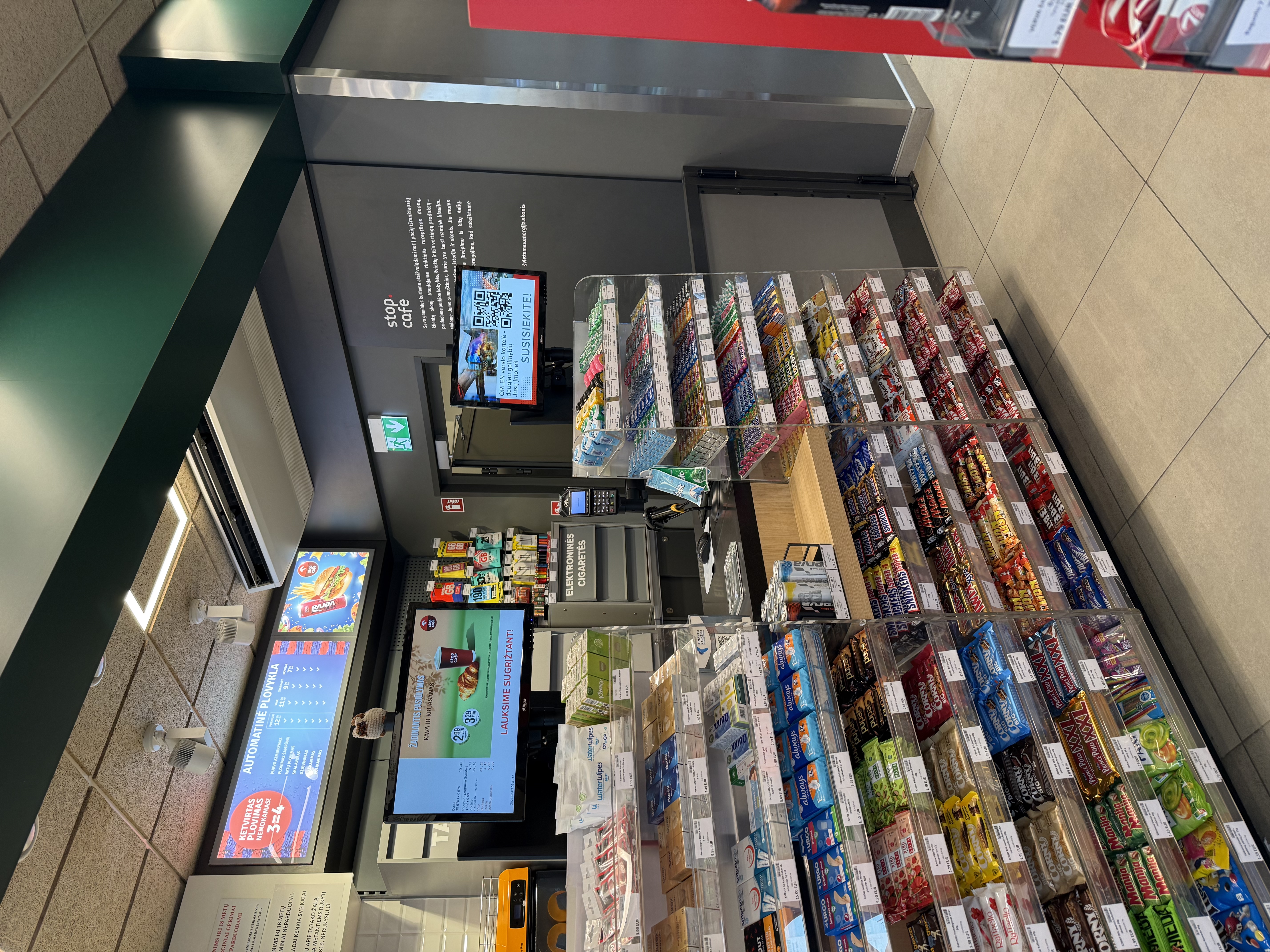 Orlen reklaminiai ekranai Kaune