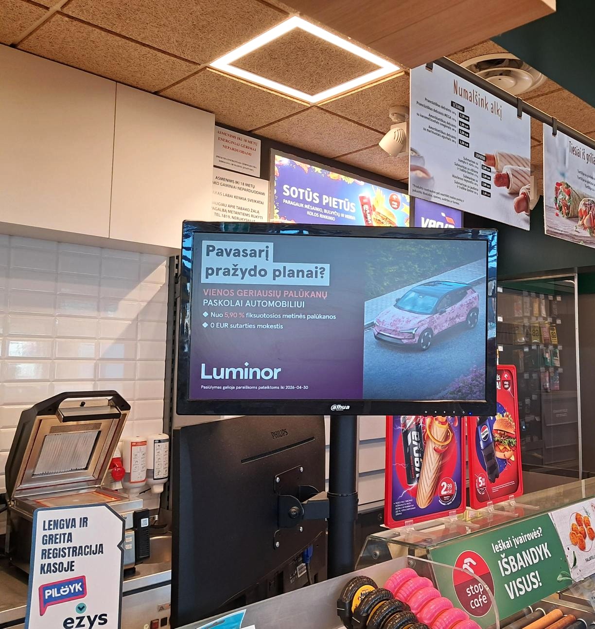 Orlen reklaminiai ekranai Kaune