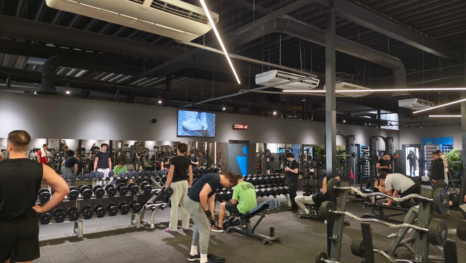 Gym Plius Kalvarijų g. 88