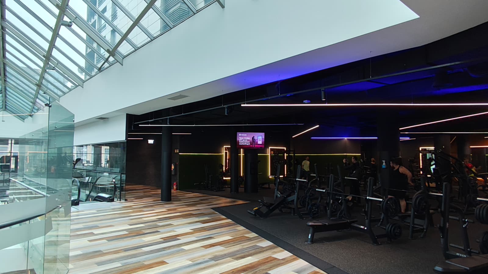 Gym Plius Helios City