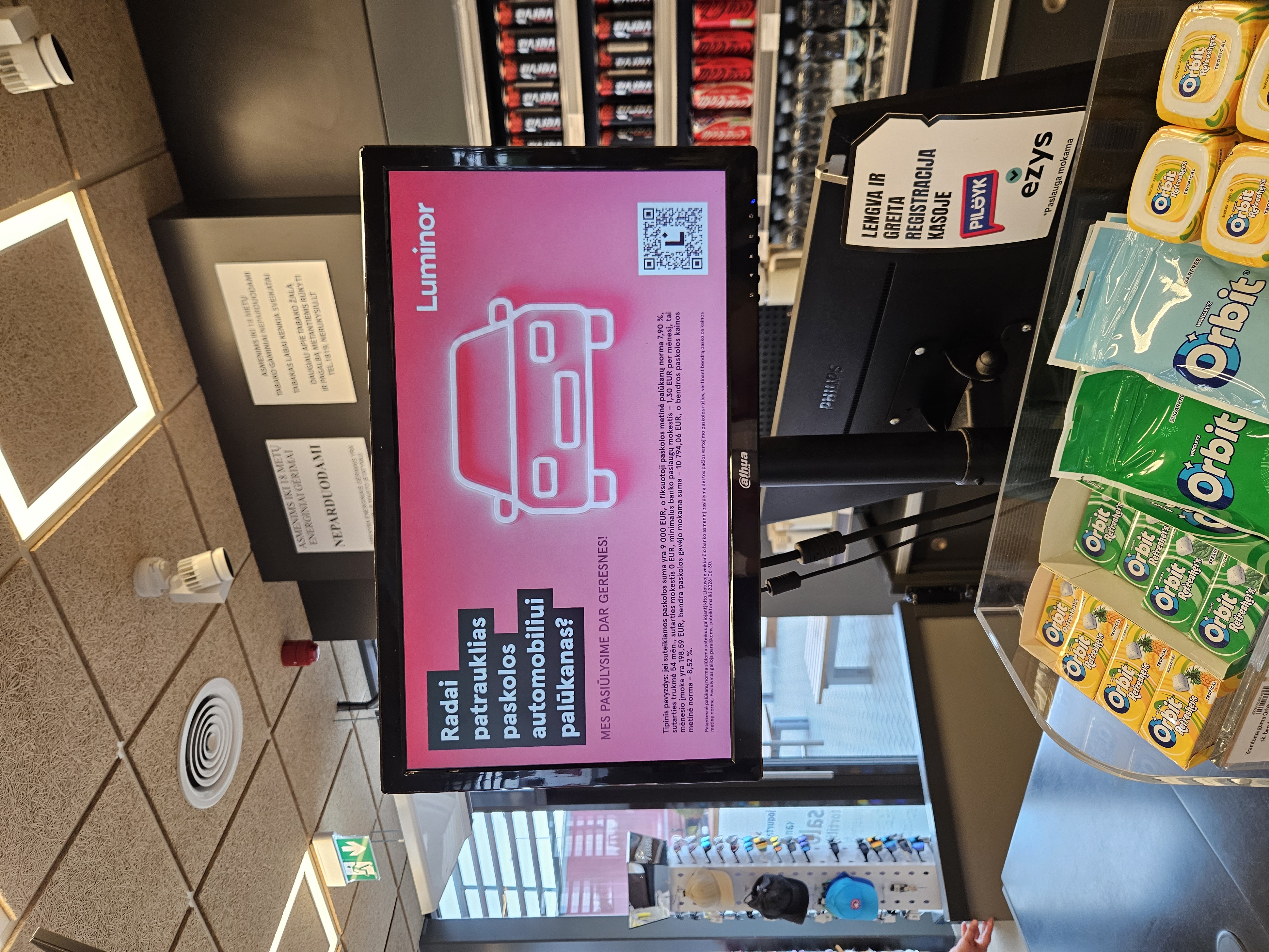 Orlen reklaminiai ekranai Kaune