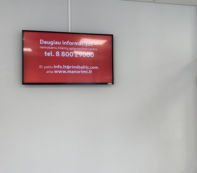 Reklaminis ekranas, VŠĮ Vilniaus centro poliklinikoje, Senamiesčio filiale
