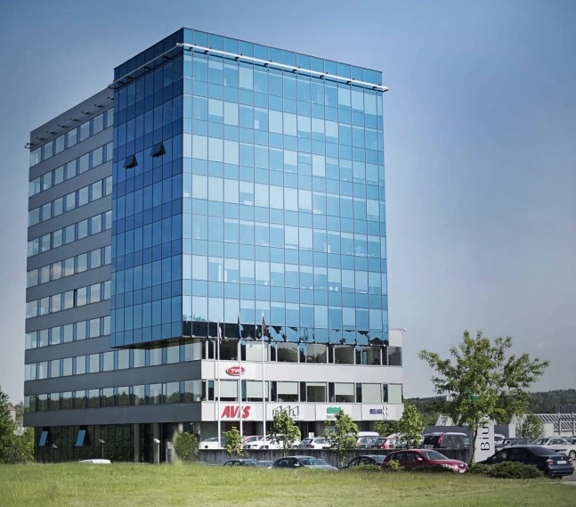 L3 verslo centras, Laisvės pr. 3
