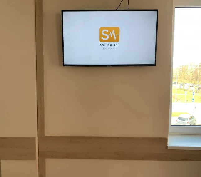 Reklaminiai ekranai VŠĮ Panevėžio miesto poliklinikoje