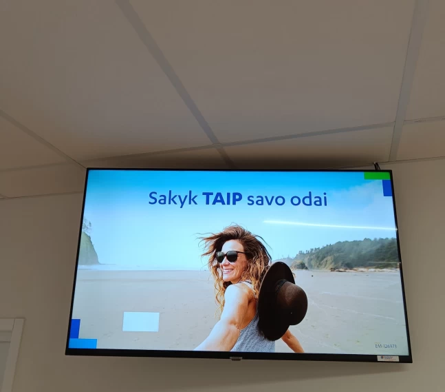 Reklaminiai ekranai VUL Santaros klinikų vaikų konsultacijų poliklinika