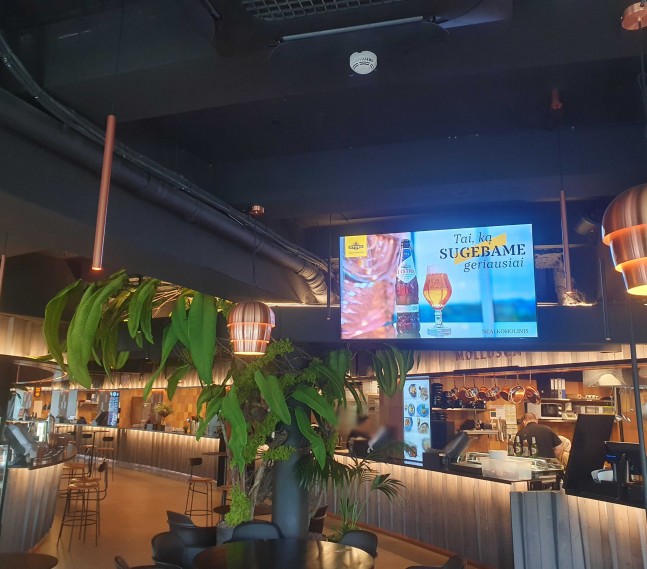 Baltas tiltas Food Hall - Upės g. 6
