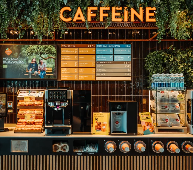 Caffeine ir Narvesen Eldrive kelyje Vilnius-Ryga (ties Panevėžiu), Pušaloto g. 251, Bliūdžių k.