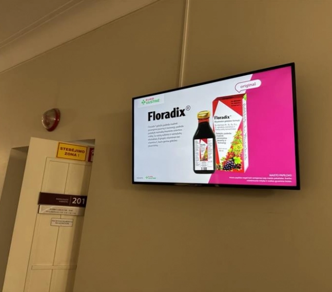 Reklaminis ekranas VŠĮ Vilniaus centro poliklinikoje, Naujamiesčio filiale